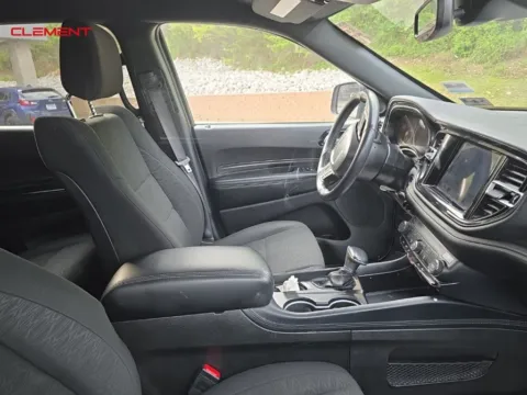 More photos of 2023 Dodge Durango SXT at Clement Chrysler Dodge Jeep Ram Columbia, IL