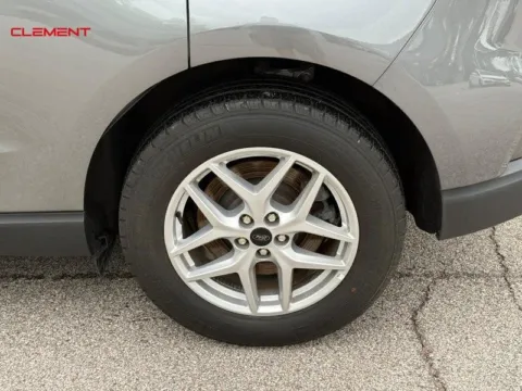 More photos of 2023 Ford Edge SEL at Clement Chrysler Dodge Jeep Ram Columbia, IL