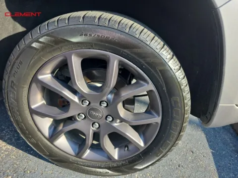 Another view of 2021 Jeep Grand Cherokee High Altitude for sale in Columbia, IL at Clement Chrysler Dodge Jeep Ram Columbia