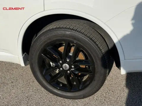 More photos of 2022 Dodge Durango GT Plus at Clement Chrysler Dodge Jeep Ram Columbia, IL
