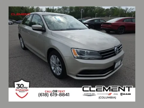 Silver 2015 Volkswagen Jetta 1.8T SE for sale in Columbia, IL