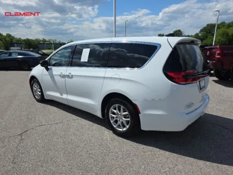 More photos of 2024 Chrysler Pacifica Touring L at Clement Chrysler Dodge Jeep Ram Columbia, IL
