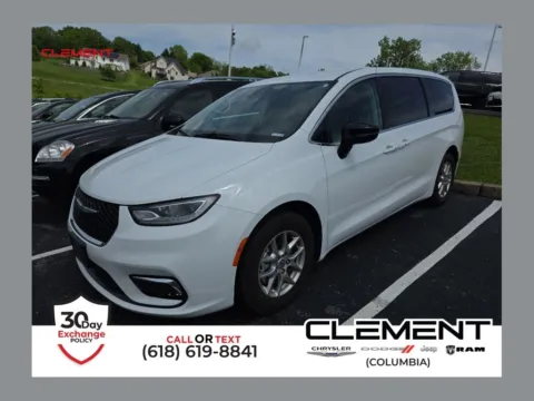 White 2024 Chrysler Pacifica Touring L for sale in Columbia, IL