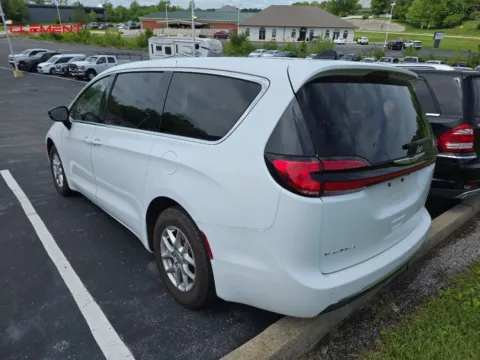 More photos of 2024 Chrysler Pacifica Touring L at Clement Chrysler Dodge Jeep Ram Columbia, IL