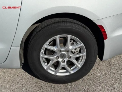 More photos of 2024 Chrysler Pacifica Touring L at Clement Chrysler Dodge Jeep Ram Columbia, IL