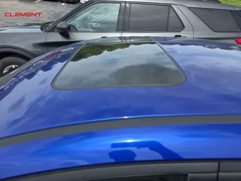 More photos of 2025 Hyundai Elantra Limited at Clement Chrysler Dodge Jeep Ram Columbia, IL