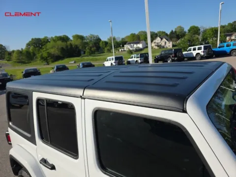 More photos of 2019 Jeep Wrangler Unlimited Sahara at Clement Chrysler Dodge Jeep Ram Columbia, IL