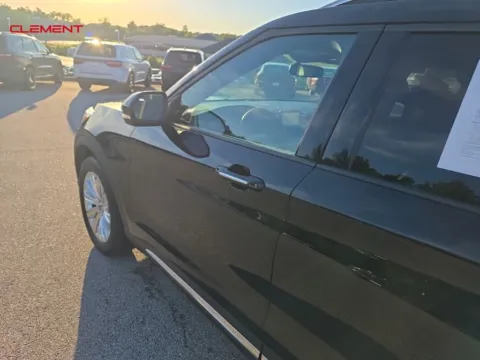 More photos of 2020 Ford Explorer Limited at Clement Chrysler Dodge Jeep Ram Columbia, IL