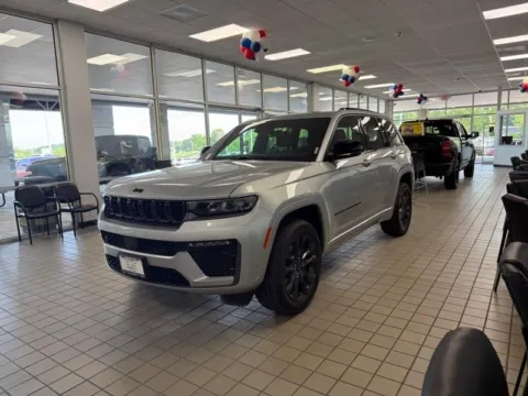 Photos of 2026 Jeep Grand Cherokee Limited Reserve for sale in Columbia, IL at Clement Chrysler Dodge Jeep Ram Columbia