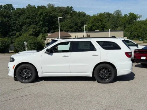 Photos of 2026 Dodge Durango GT Plus HEMI V8 for sale in Columbia, IL at Clement Chrysler Dodge Jeep Ram Columbia