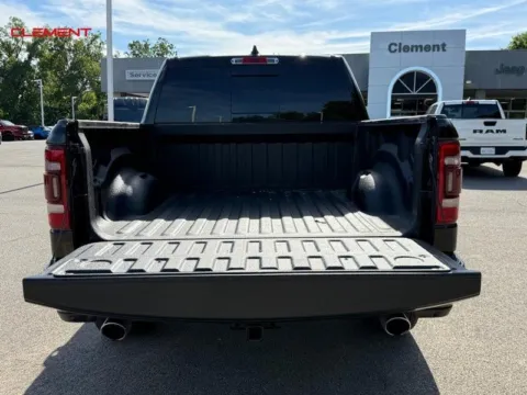 More photos of 2020 Ram 1500 Laramie at Clement Chrysler Dodge Jeep Ram Columbia, IL