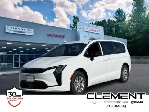 White 2027 Chrysler Pacifica Select for sale in Columbia, IL