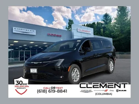 Black 2027 Chrysler Pacifica Select for sale in Columbia, IL