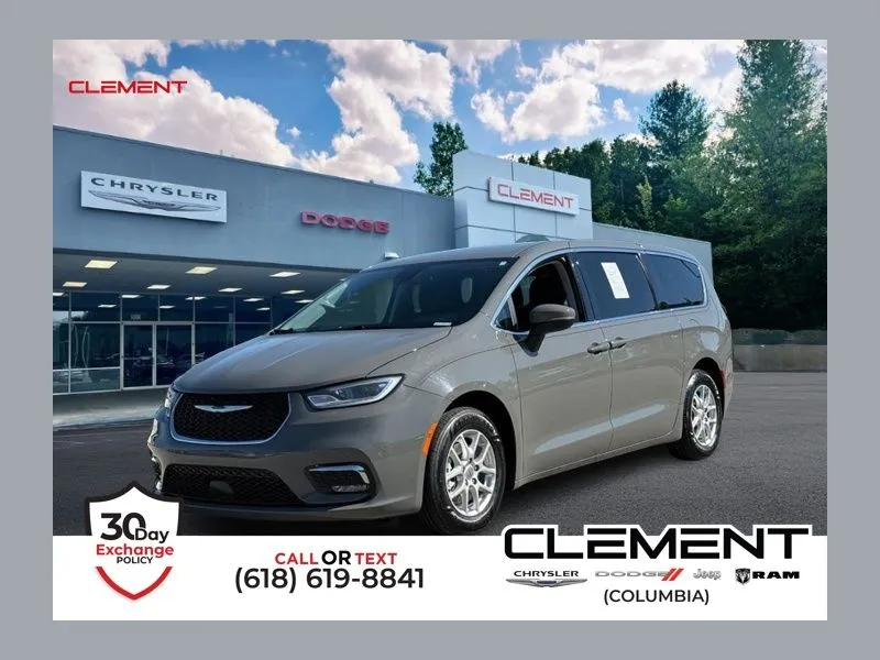 Gray 2023 Chrysler Pacifica Touring L for sale in Columbia, IL