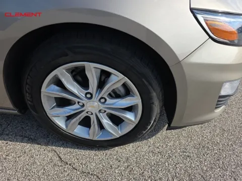 More photos of 2023 Chevrolet Malibu LT at Clement Chrysler Dodge Jeep Ram Columbia, IL