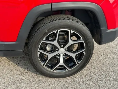More photos of 2024 Jeep Compass Latitude at Clement Chrysler Dodge Jeep Ram Columbia, IL