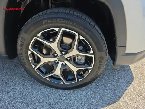 More photos of 2025 Jeep Compass Limited at Clement Chrysler Dodge Jeep Ram Columbia, IL