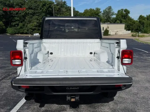 More photos of 2023 Jeep Gladiator Sport S at Clement Chrysler Dodge Jeep Ram Columbia, IL