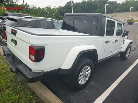 More photos of 2023 Jeep Gladiator Sport S at Clement Chrysler Dodge Jeep Ram Columbia, IL