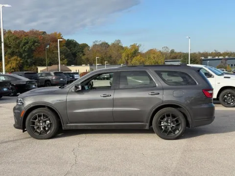 Photos of 2026 Dodge Durango GT Plus HEMI V8 for sale in Columbia, IL at Clement Chrysler Dodge Jeep Ram Columbia