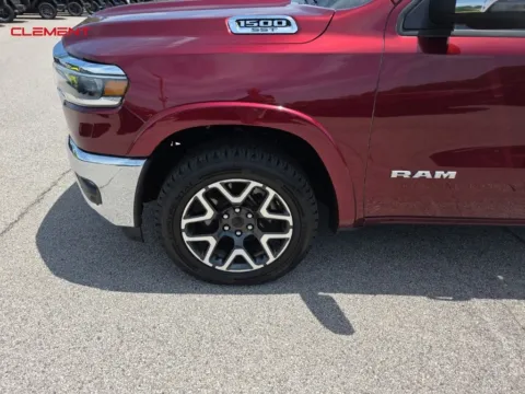 More photos of 2025 Ram 1500 Laramie at Clement Chrysler Dodge Jeep Ram Columbia, IL