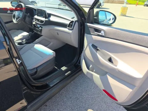 More photos of 2020 Hyundai Tucson Value at Clement Chrysler Dodge Jeep Ram Columbia, IL