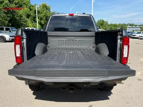 More photos of 2022 Ford F-350SD Lariat at Clement Chrysler Dodge Jeep Ram Columbia, IL