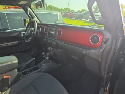 More photos of 2020 Jeep Wrangler Unlimited Rubicon at Clement Chrysler Dodge Jeep Ram Columbia, IL