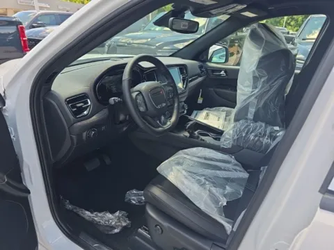 More photos of 2026 Dodge Durango GT Plus HEMI V8 at Clement Chrysler Dodge Jeep Ram Columbia, IL