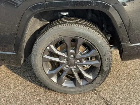 More photos of 2026 Jeep Grand Cherokee L Limited Reserve at Clement Chrysler Dodge Jeep Ram Columbia, IL