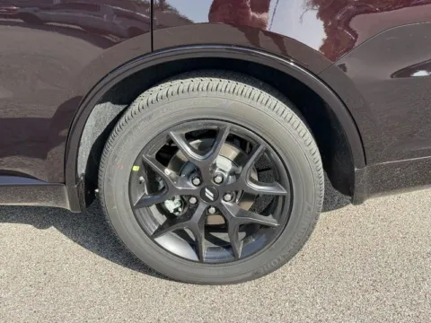 More photos of 2026 Dodge Durango GT Plus HEMI V8 at Clement Chrysler Dodge Jeep Ram Columbia, IL