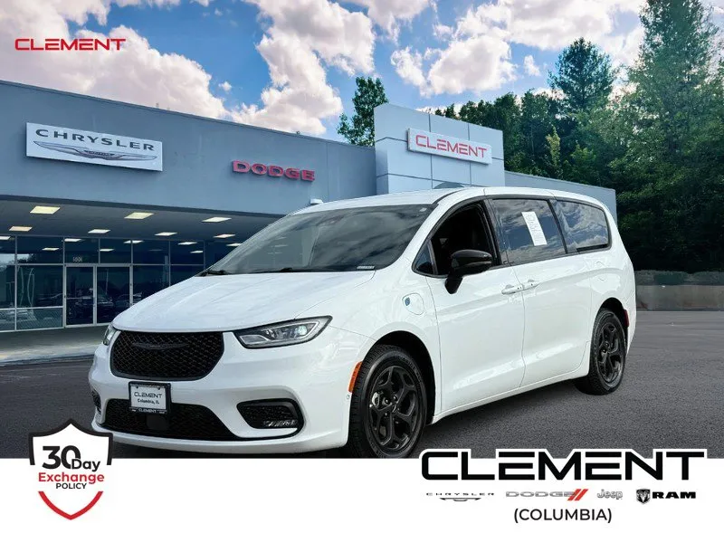White 2024 Chrysler Pacifica Hybrid Select for sale in Columbia, IL