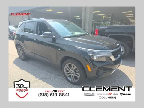 Black 2023 Kia Seltos S for sale in Columbia, IL