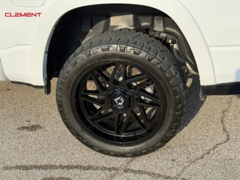 More photos of 2025 Ram 1500 Big Horn/Lone Star at Clement Chrysler Dodge Jeep Ram Columbia, IL