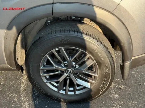 More photos of 2023 Nissan Rogue S at Clement Chrysler Dodge Jeep Ram Columbia, IL
