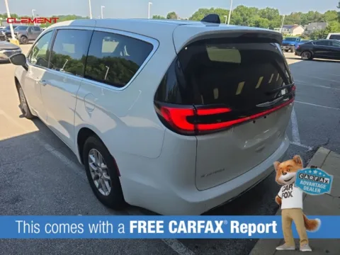 Photos of 2025 Chrysler Pacifica Select for sale in Columbia, IL at Clement Chrysler Dodge Jeep Ram Columbia