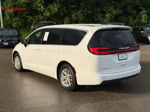 Another view of 2025 Chrysler Pacifica Select for sale in Columbia, IL at Clement Chrysler Dodge Jeep Ram Columbia