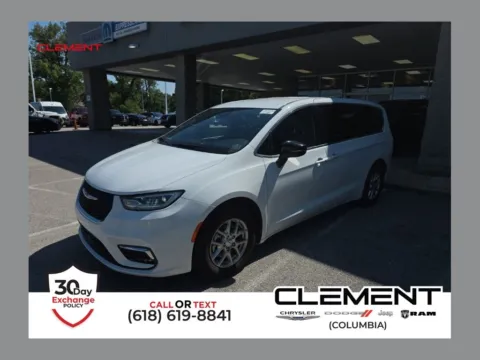 White 2025 Chrysler Pacifica Select for sale in Columbia, IL