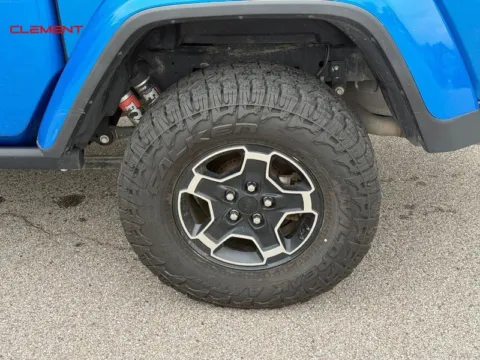 More photos of 2021 Jeep Gladiator Mojave at Clement Chrysler Dodge Jeep Ram Columbia, IL