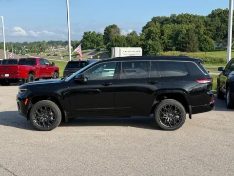 Photos of 2026 Jeep Grand Cherokee L Summit for sale in Columbia, IL at Clement Chrysler Dodge Jeep Ram Columbia