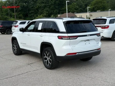 Another view of 2024 Jeep Grand Cherokee Limited for sale in Columbia, IL at Clement Chrysler Dodge Jeep Ram Columbia