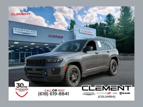 Gray 2024 Jeep Grand Cherokee Trailhawk 4xe for sale in Columbia, IL