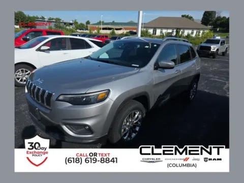 Silver 2021 Jeep Cherokee Latitude Plus for sale in Columbia, IL