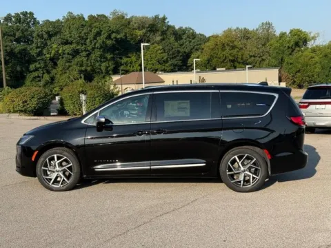 Photos of 2027 Chrysler Pacifica Pinnacle for sale in Columbia, IL at Clement Chrysler Dodge Jeep Ram Columbia