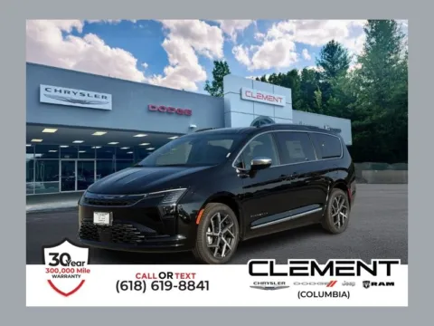 Black 2027 Chrysler Pacifica Pinnacle for sale in Columbia, IL