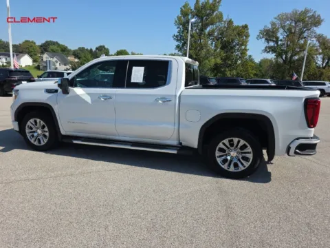 More photos of 2021 GMC Sierra 1500 Denali at Clement Chrysler Dodge Jeep Ram Columbia, IL