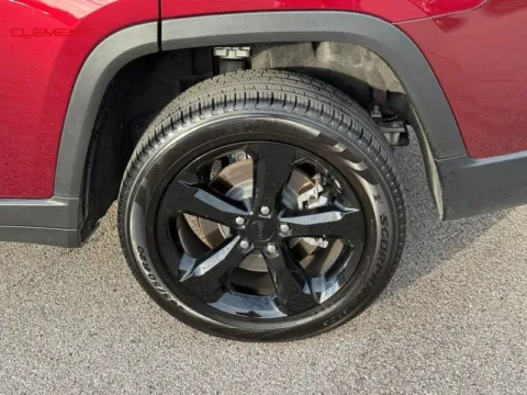 More photos of 2025 Jeep Grand Cherokee L Limited at Clement Chrysler Dodge Jeep Ram Columbia, IL