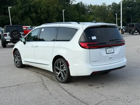 Another view of 2027 Chrysler Pacifica Pinnacle for sale in Columbia, IL at Clement Chrysler Dodge Jeep Ram Columbia