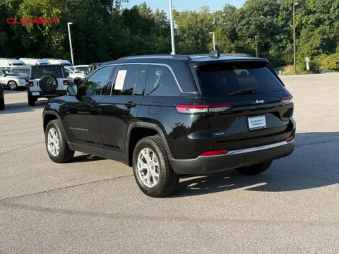 Another view of 2023 Jeep Grand Cherokee Limited for sale in Columbia, IL at Clement Chrysler Dodge Jeep Ram Columbia