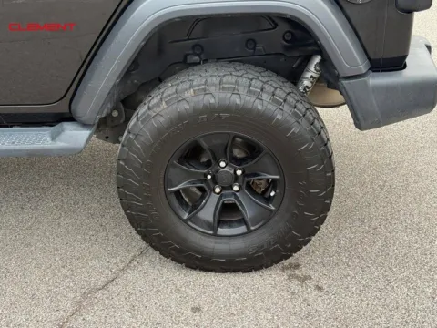 More photos of 2020 Jeep Wrangler Unlimited Sport S at Clement Chrysler Dodge Jeep Ram Columbia, IL